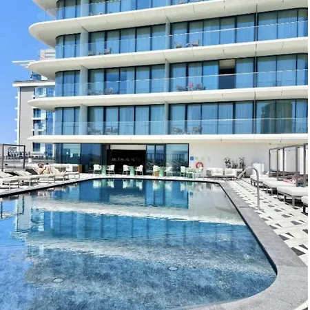 Mercury Luxury With Rooftop Pool Appartement San Ġiljan